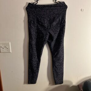 Old Navy Black Patterned Leggings